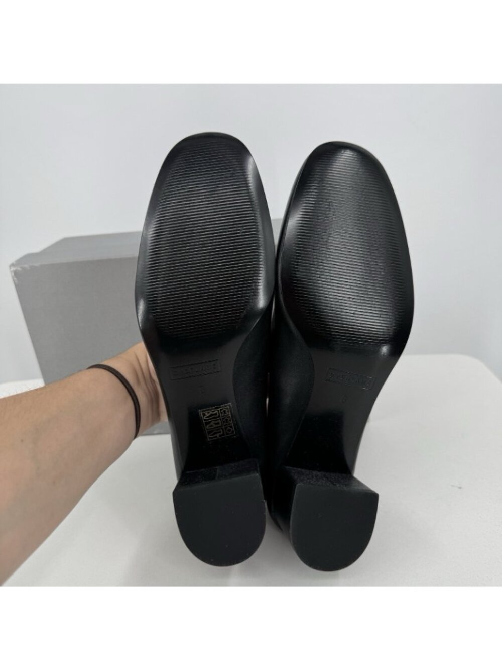 Everlane Italian Leather Day Heel size 8 Women's Black Elastic Back Comfort - Picture 10 of 11
